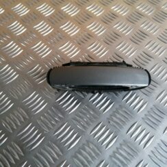 Priekšējāis labais durvju rokturis priekš AUDI A4 2007