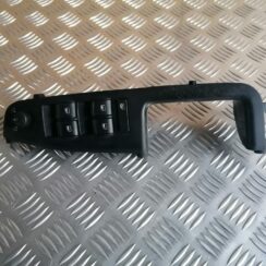 Šofera durvju slēdža pogas priekš AUDI A4 2007