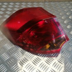 Aizmugurējais kreisais lukturis priekš KIA CEED 2013