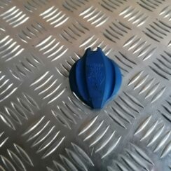 Vējstikla mazgātāja tvertnes vāks priekš KIA CEED 2013