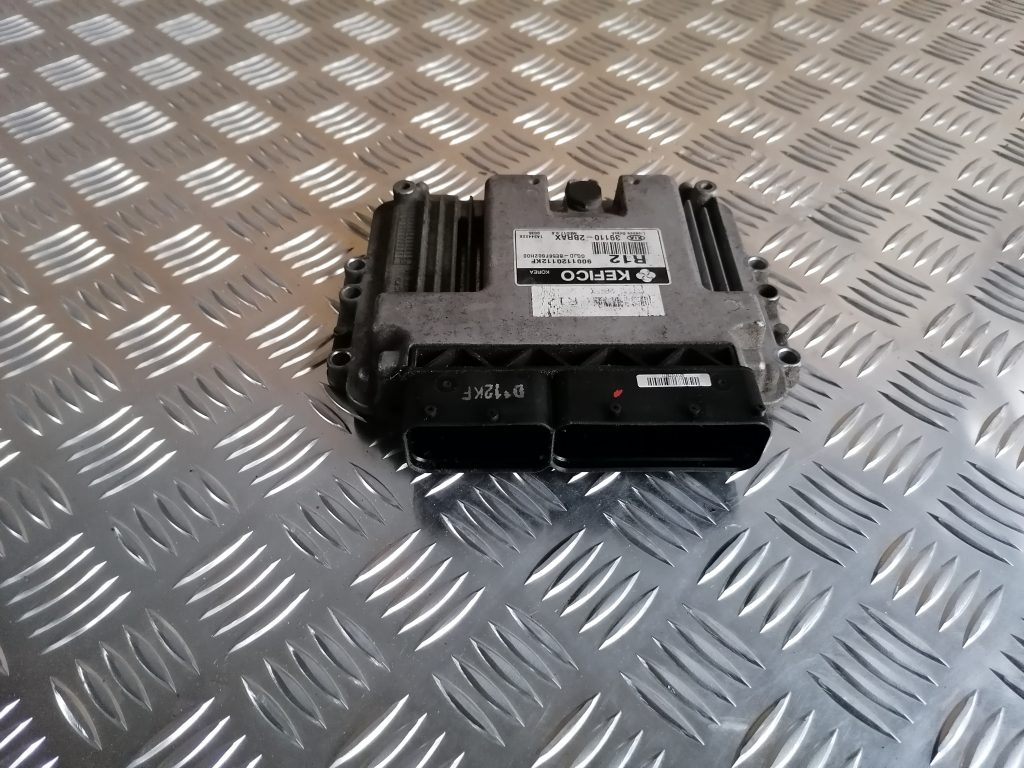 Dzinēja vadības bloks priekš KIA CEED 2013 1 Dzinēja vadības bloks priekš KIA CEED 2013