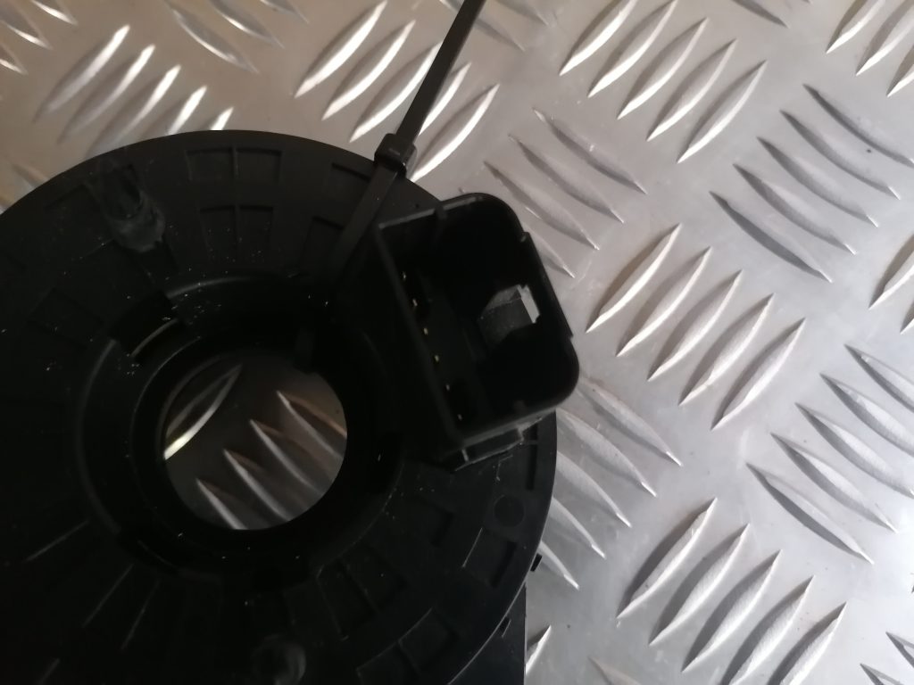 Drošības spilvena slīdgredzens priekš VW POLO 2008 3 Drošības spilvena slīdgredzens priekš VW POLO 2008