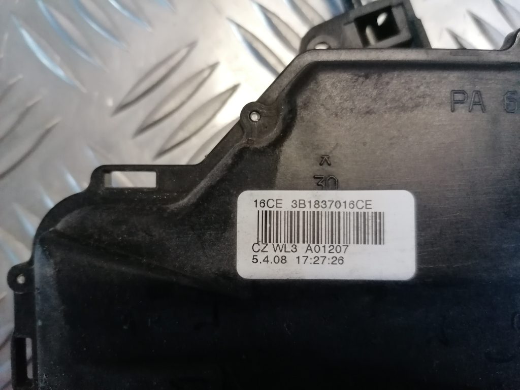 Priekšējo labo durvju slēdzene priekš ŠKODA FABIA 2008