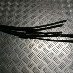 Vējstikla slotu turētāju komplekts priekš ŠKODA FABIA 2008