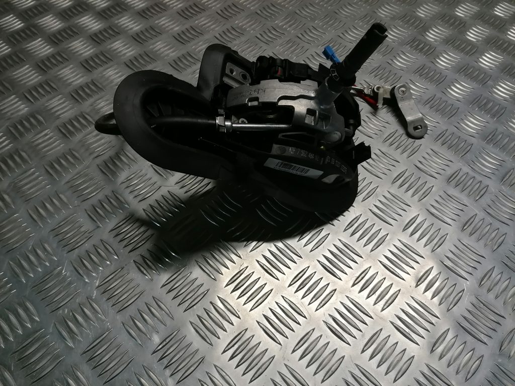 Ātrumu pārslēgšanas slēdzis priekš BMW 330D E91 2008 TOURING