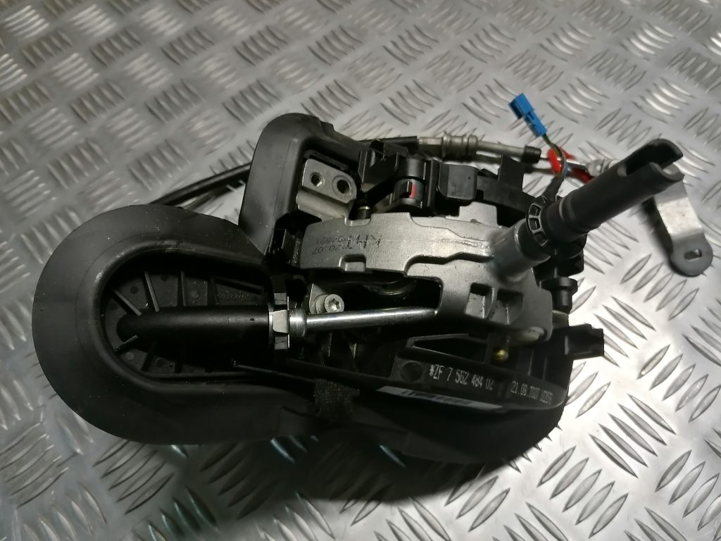 Ātrumu pārslēgšanas slēdzis priekš BMW 330D E91 2008 TOURING