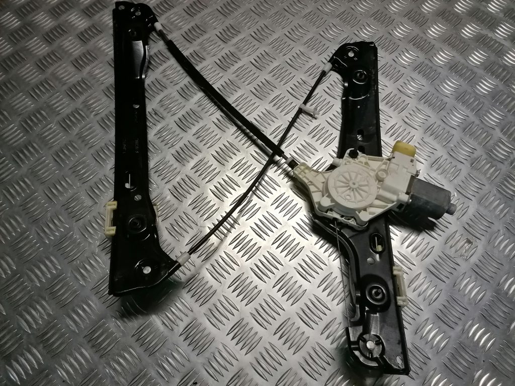 Stikla pacelšanas mehānisms priekšējais kreisais priekš BMW 330D E91 2008 TOURING 1 Stikla pacelšanas mehānisms priekšējais kreisais priekš BMW 330D E91 2008 TOURING