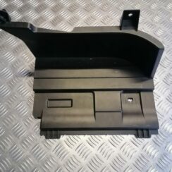 Bagāžnieka nodalījuma plastmasa priekš BMW 330D E91 2008 TOURING