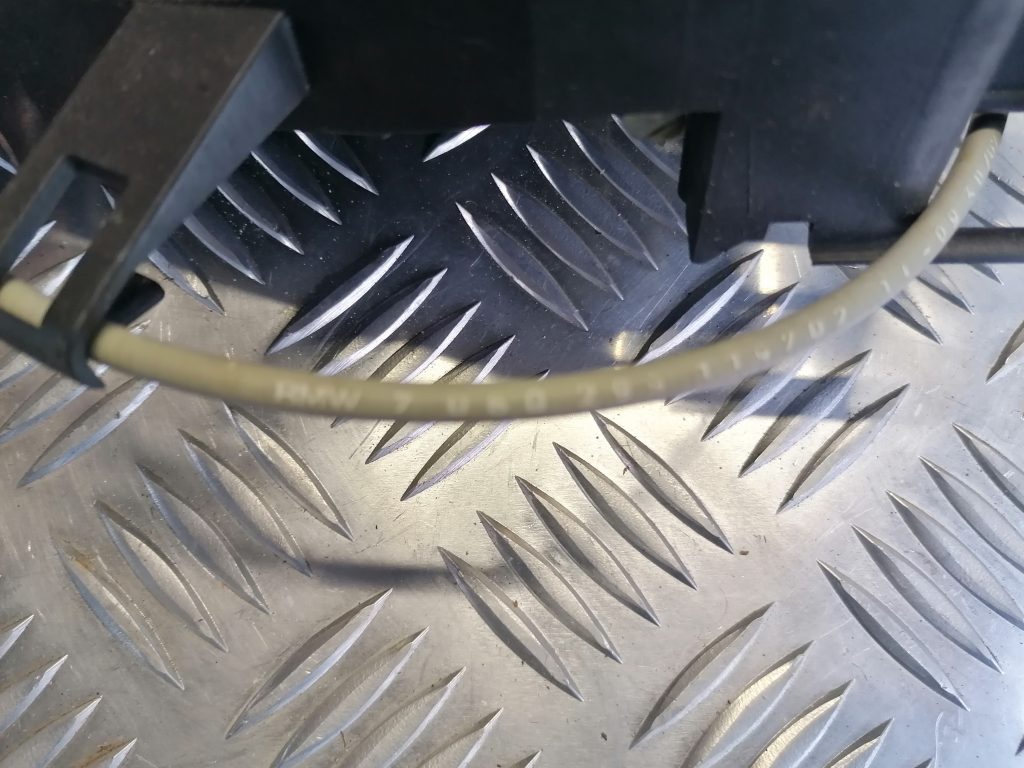 Durvju roktura iekšējais stiprinājums priekš BMW 330D E91 2008 TOURING