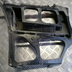 Aizmugurējā spārna un bufera stiprinājums priekš BMW 330D E91 2008 TOURING