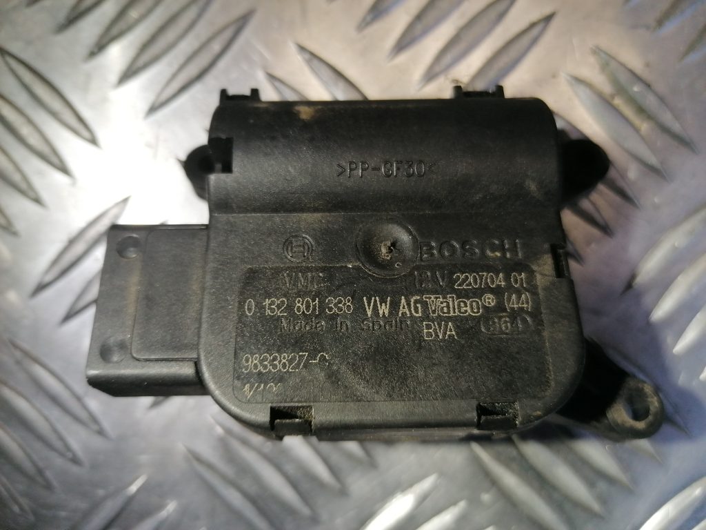 Apsildes sistēmas aktuators priekš VW TOURAN 2005