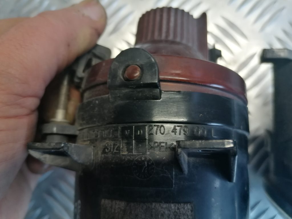 Miglas lukturis priekšā pa kreisi priekš VW TOURAN 2005 3 Miglas lukturis priekšā pa kreisi priekš VW TOURAN 2005