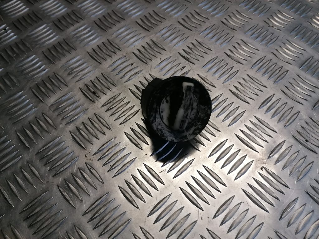 Gaismas slēdzis priekš VW TOURAN 2005 1 Gaismas slēdzis priekš VW TOURAN 2005