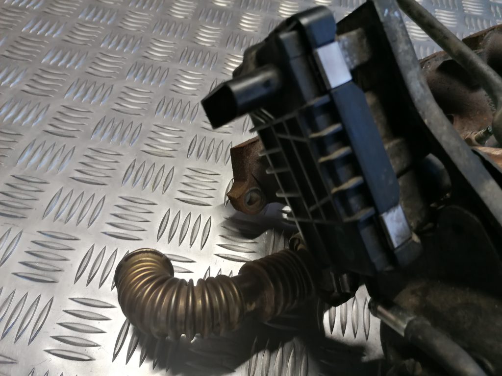 Turbīna priekš VOLVO V70 2007 3 Turbīna priekš VOLVO V70 2007