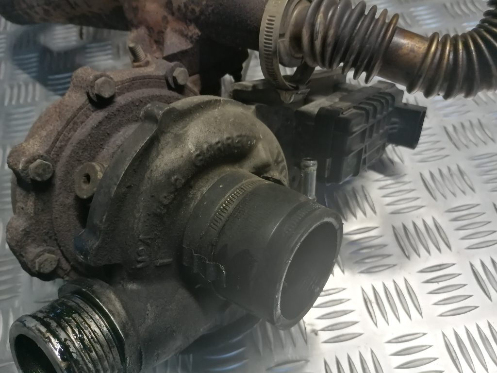 Turbīna priekš VOLVO V70 2007 4 Turbīna priekš VOLVO V70 2007