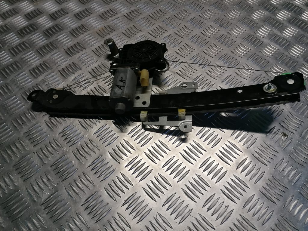 Stikla pacelšanas mehānisms aizmugurējais kreisais priekš VOLVO V70 2007 1 Stikla pacelšanas mehānisms aizmugurējais kreisais priekš VOLVO V70 2007