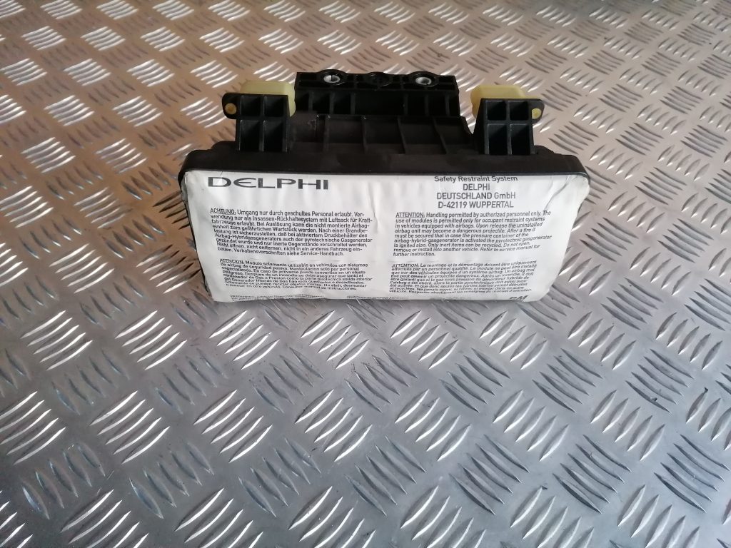 Mērinstrumentu paneļa drošības spilvens priekš OPEL MERIVA 2005 1 Mērinstrumentu paneļa drošības spilvens priekš OPEL MERIVA 2005