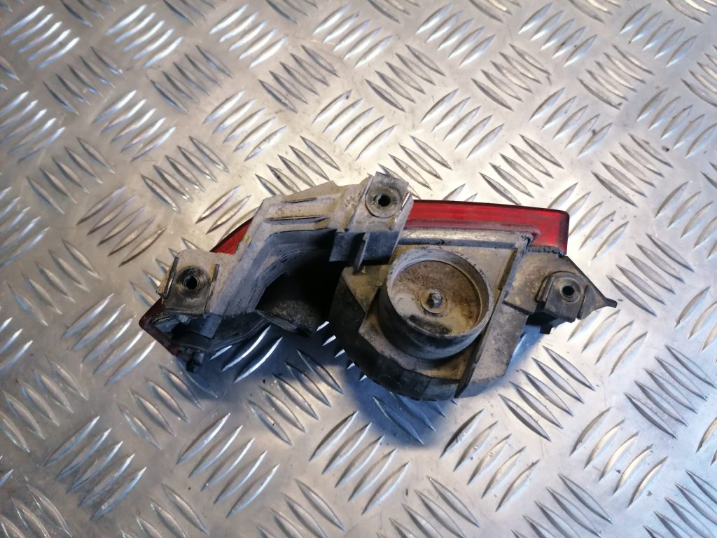 Miglas lukturis aizmugurē labā pusē priekš OPEL MERIVA 2005