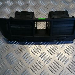 Mērinstrumentu paneļa gaisa vads, centrā priekš OPEL MERIVA 2005