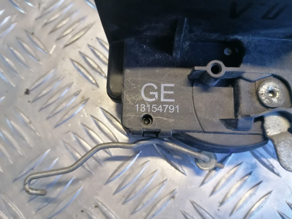 Priekšējo kreiso durvju slēdzene priekš OPEL MERIVA 2005