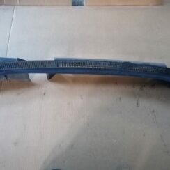 Vējstikla uzlikas (deflektora) režģis priekš OPEL MERIVA 2005