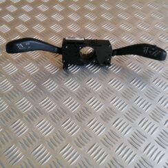 Stūres statnes slēdzis priekš VW POLO 2011