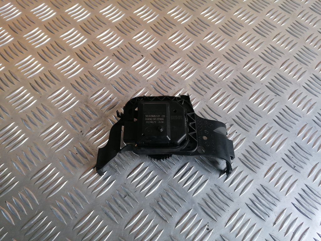 Apsildes sistēmas aktuators priekš VW POLO 2011