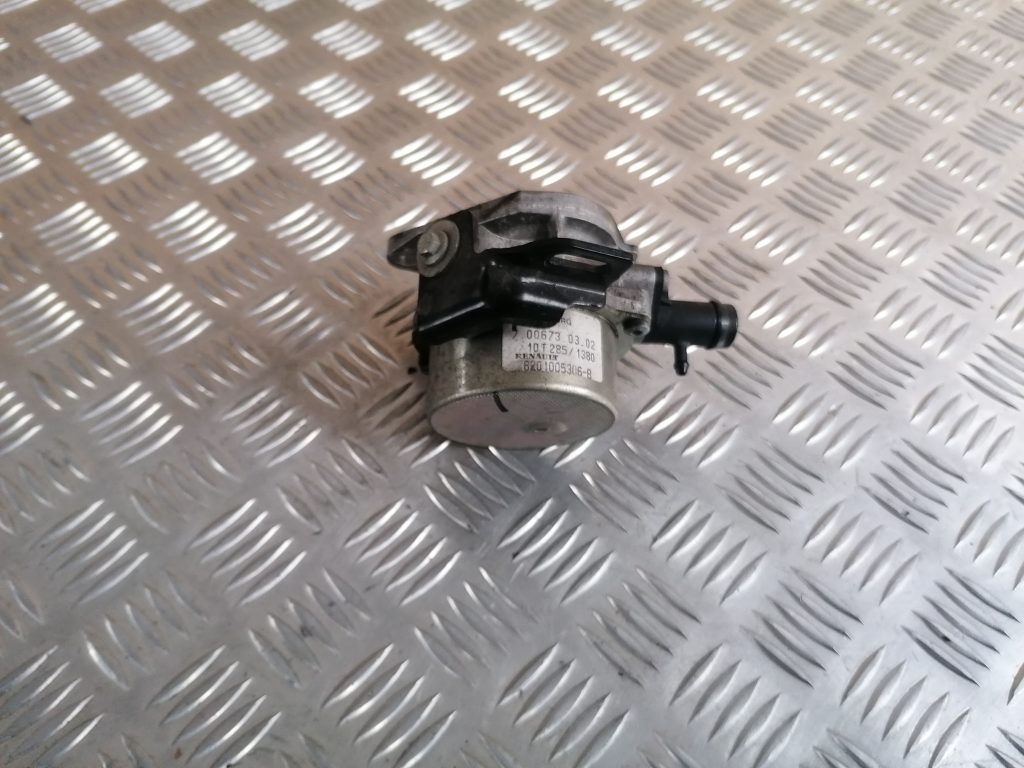 Vakuuma sūknis priekš RENAULT MEGANE 2011 1 Vakuuma sūknis priekš RENAULT MEGANE 2011