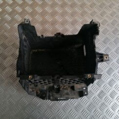 Akumulatora stiprināšanas korpuss priekš RENAULT MEGANE 2011