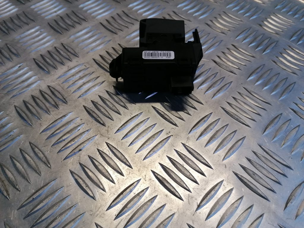 Stāvbremzes ieslēgšanas poga priekš RENAULT MEGANE 2011