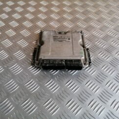 Dzinēja vadības bloks priekš CHRYSLER GRAND VOYAGER 2004