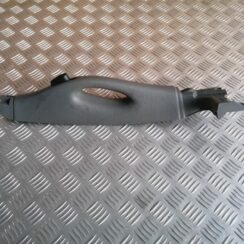 Salona durvju rokturis, aizmugures kreisais priekš CHRYSLER GRAND VOYAGER 2004