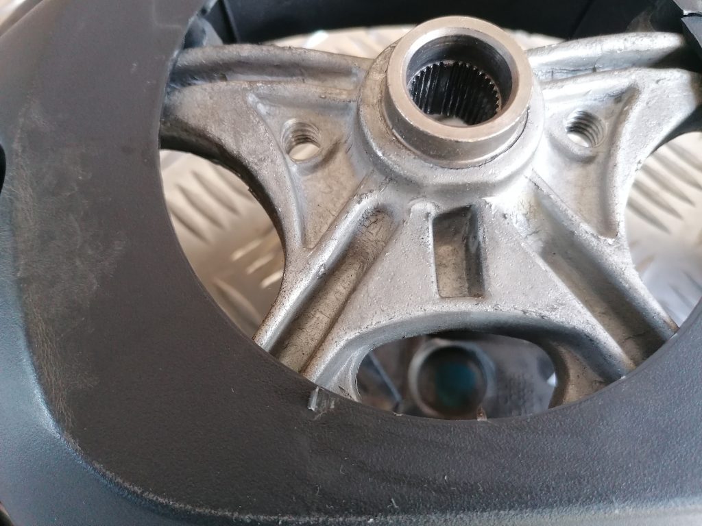 Stūre priekš CHRYSLER GRAND VOYAGER 2004 2 Stūre priekš CHRYSLER GRAND VOYAGER 2004