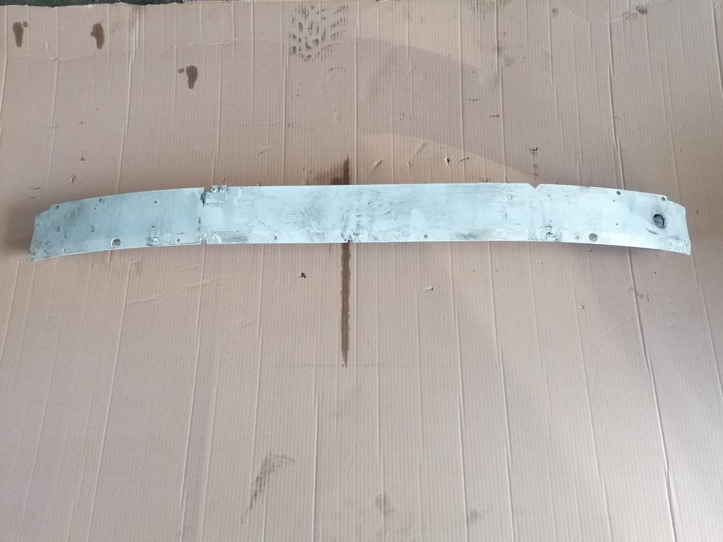 Priekšējā bufera pastiprinātājs priekš OPEL ASTRA H 2006 2 Priekšējā bufera pastiprinātājs priekš OPEL ASTRA H 2006