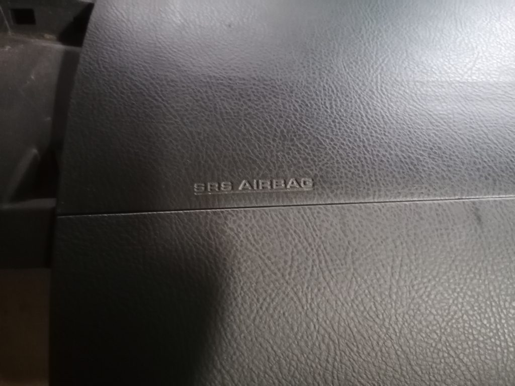 Mērinstrumentu panelis priekš TOYOTA COROLLA VERSO 2005 6 Mērinstrumentu panelis priekš TOYOTA COROLLA VERSO 2005