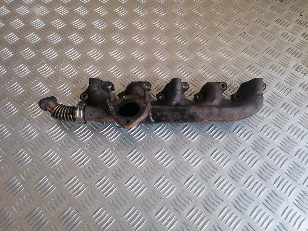 Izplūdes kolektors priekš VOLVO V70 2004