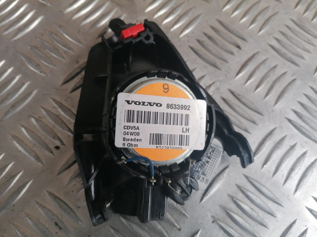 Durvju skaļrunis, augšā priekš VOLVO V70 2004 2 Durvju skaļrunis, augšā priekš VOLVO V70 2004