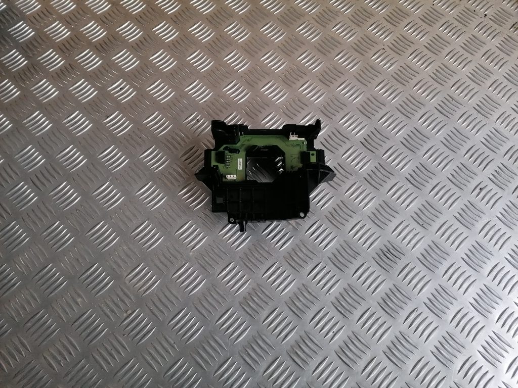 Stūres statnes slēdzis priekš FORD C-MAX 2011 2 Stūres statnes slēdzis priekš FORD C-MAX 2011