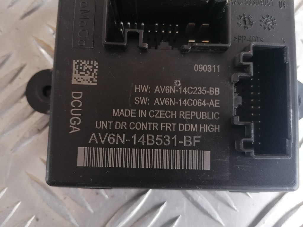 Durvju vadības bloks priekš FORD C-MAX 2011 4 Durvju vadības bloks priekš FORD C-MAX 2011