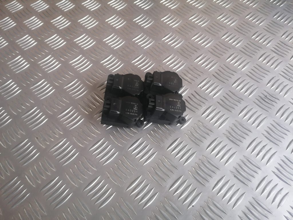 Apsildes sistēmas aktuators priekš FORD C-MAX 2011