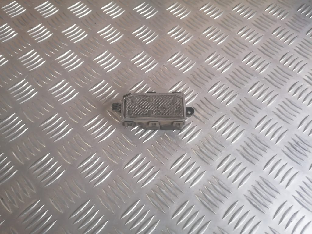 Salona ventilatora rezistors priekš FORD C-MAX 2011