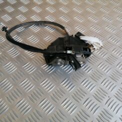 Aizmugurējo labo durvju slēdzene priekš FORD C-MAX 2011