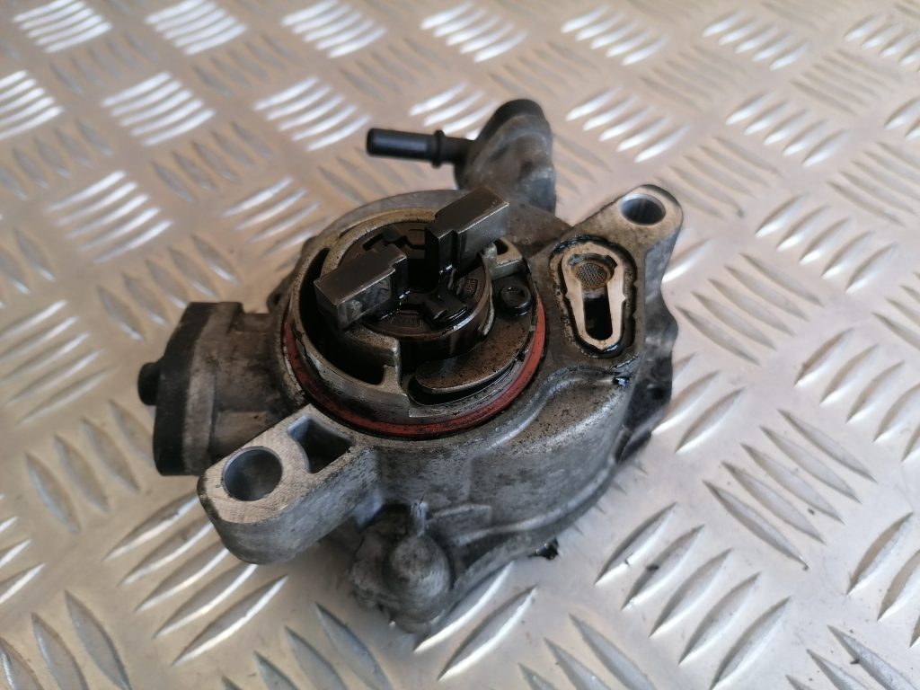 Vakuuma sūknis priekš FORD C-MAX 2011 3 Vakuuma sūknis priekš FORD C-MAX 2011