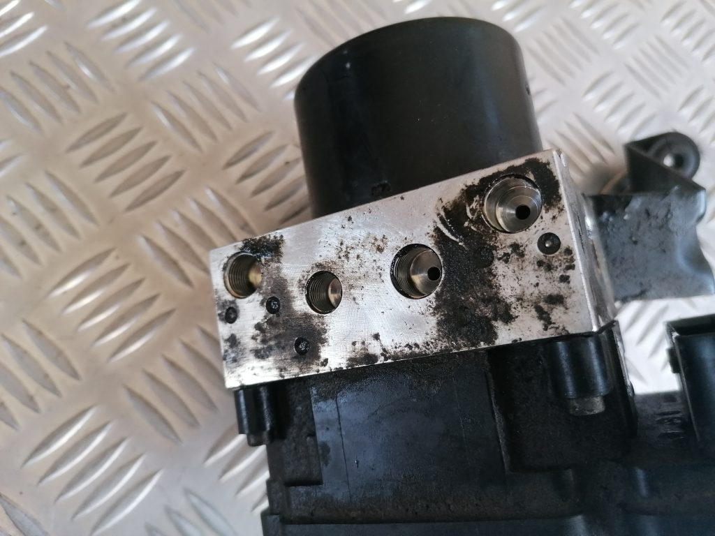 ABS bloks priekš FORD C-MAX 2011