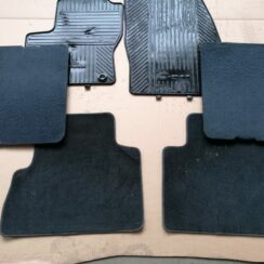 Salona paklāju komplekts priekš FORD C-MAX 2011