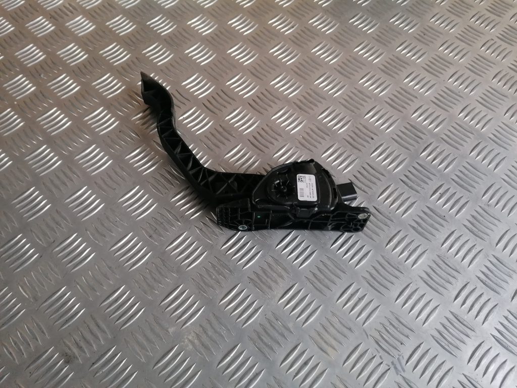 Gāzes pedālis priekš FORD C-MAX 2011