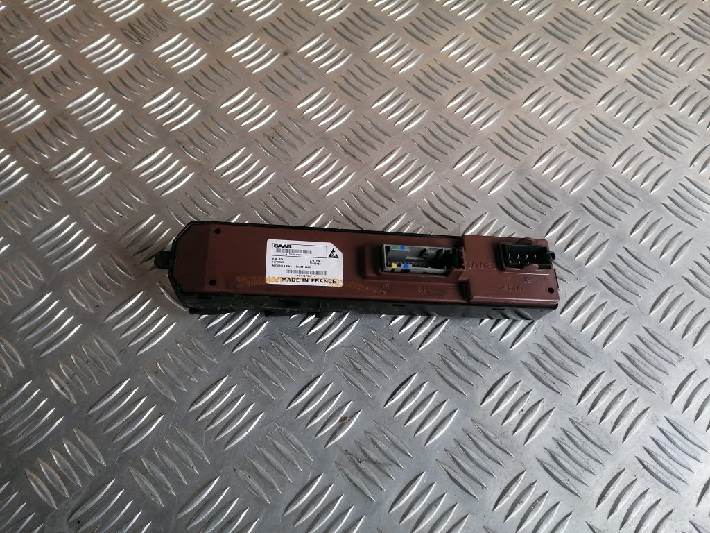 Šofera durvju slēdža pogas priekš SAAB 9-3 2002 3 Šofera durvju slēdža pogas priekš SAAB 9-3 2002