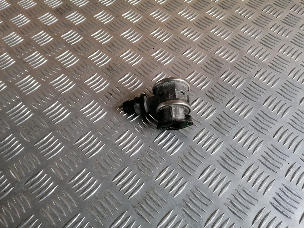 Gaisa vārsts priekš SAAB 9-3 2002 2 Gaisa vārsts priekš SAAB 9-3 2002