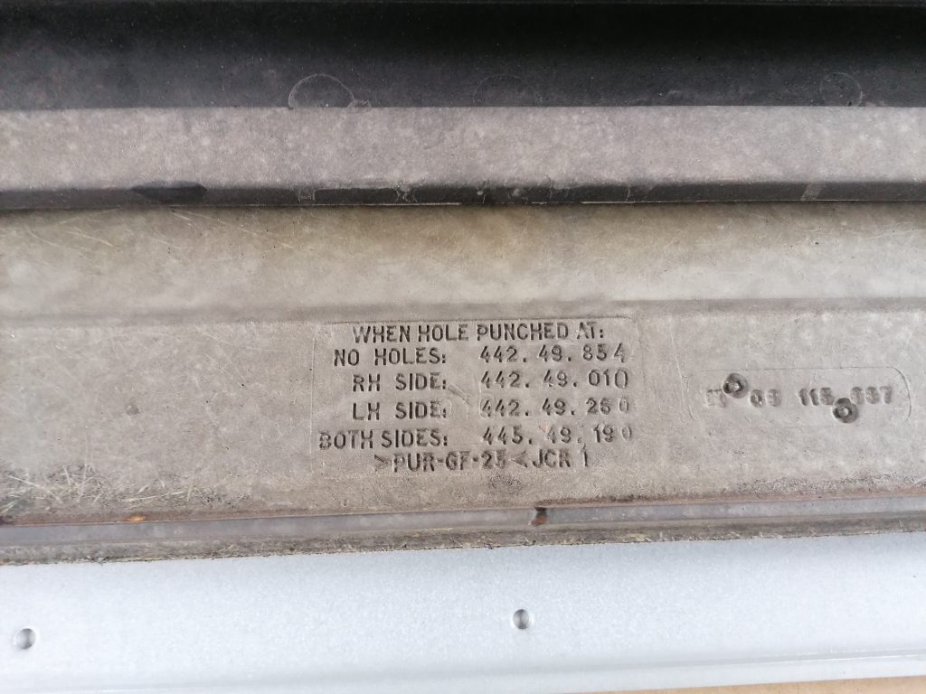 Lūka priekš SAAB 9-3 2002 4 Lūka priekš SAAB 9-3 2002