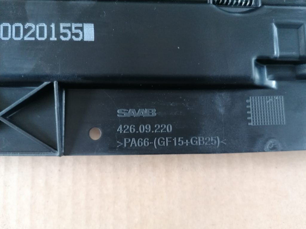 Lūka priekš SAAB 9-3 2002 3 Lūka priekš SAAB 9-3 2002